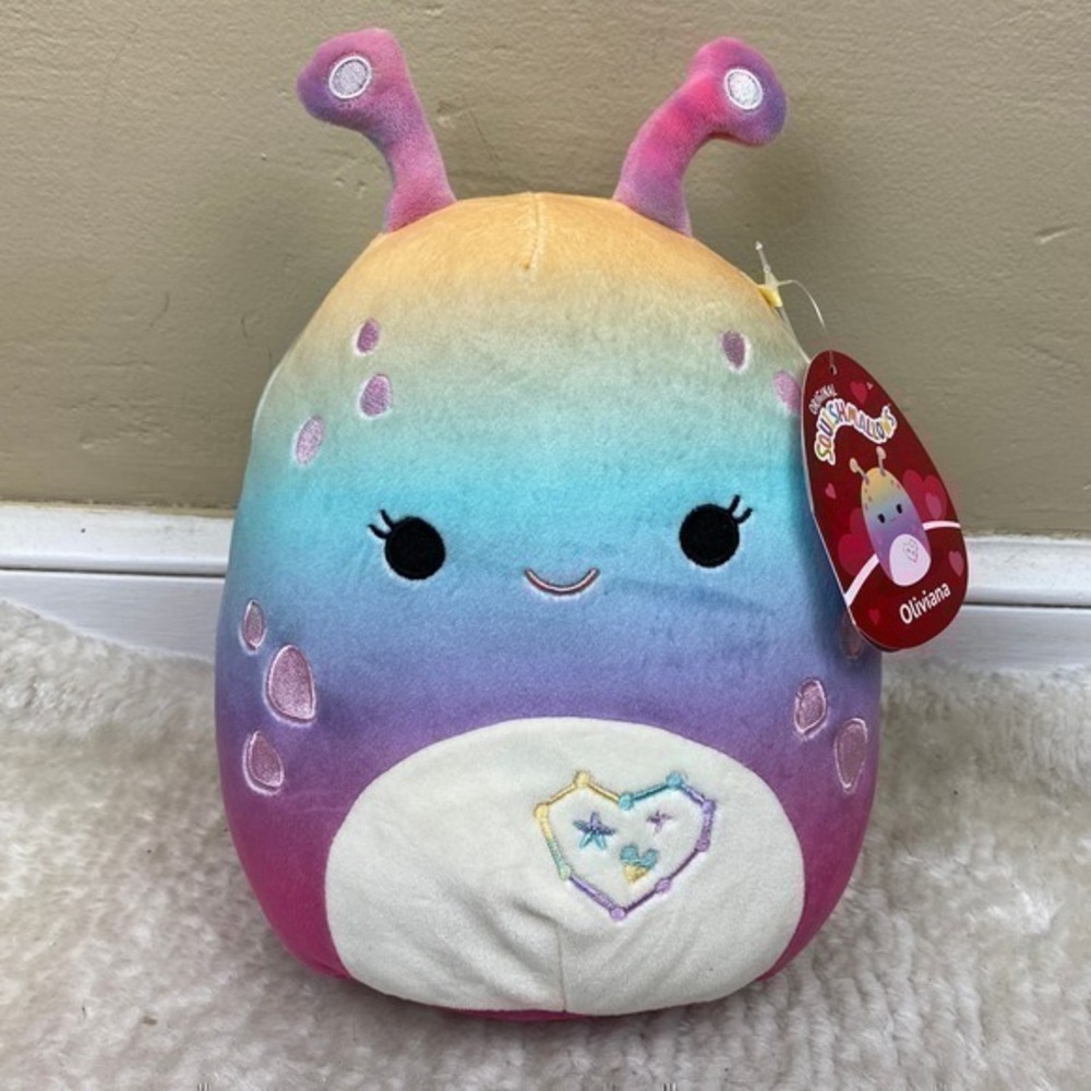 NWT Squishmallows Oliviana Valentine's Day 2023 Alien Rainbow Heart 10" Plush